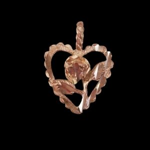 NWOT 14K Solid Gold Heart Pendant